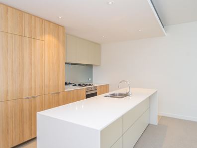 205/15 Freeman Loop, North Fremantle WA 6159