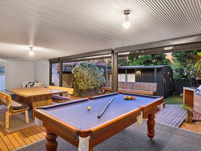 37 Victoria Street, St James WA 6102