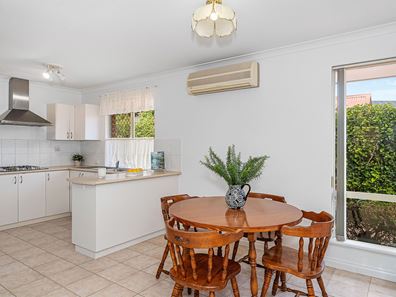 2/42 Shearn Crescent, Doubleview WA 6018
