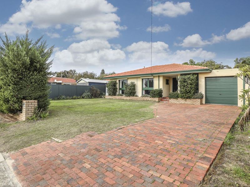 214 MARANGAROO DRIVE, Girrawheen WA 6064