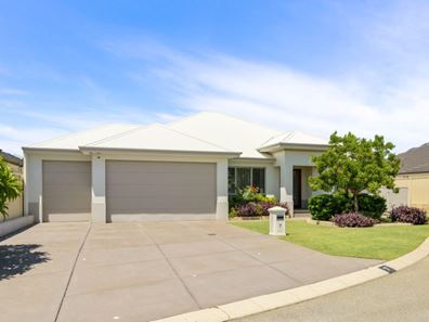 7 Risana Close, Madeley WA 6065