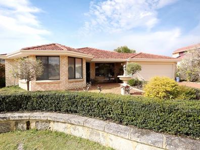 33 Welbeck Road, Canning Vale WA 6155