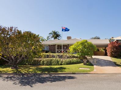 24 Hollingsworth Way, Leeming WA 6149