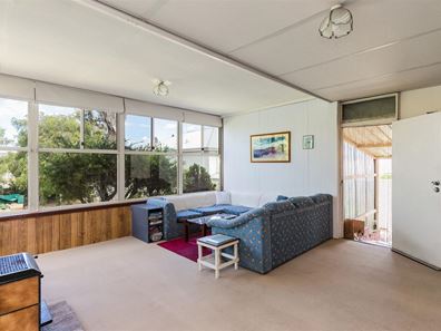 3 Fourth Avenue, Shoalwater WA 6169