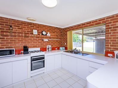 5 Bermuda Drive, Ballajura WA 6066