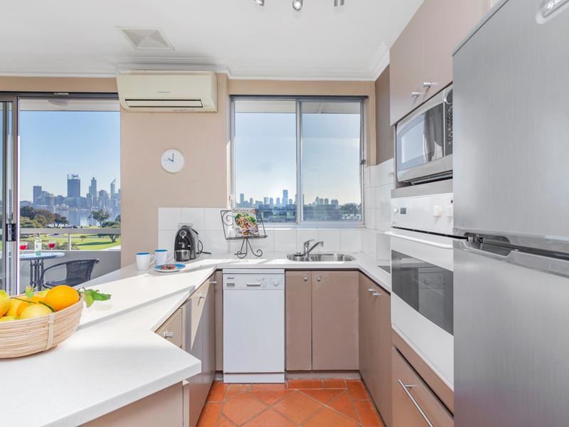 35/240 Mill Point Road, South Perth