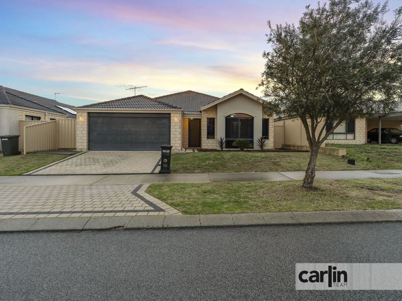 15 Silverline Bend, Bertram