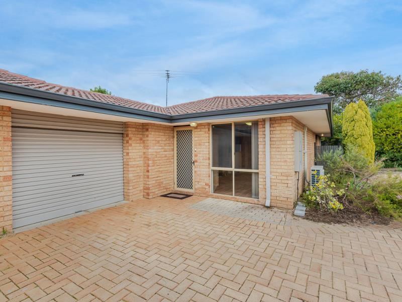 19B Synnot View, Marangaroo WA 6064