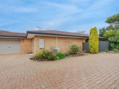 19B Synnot View, Marangaroo WA 6064