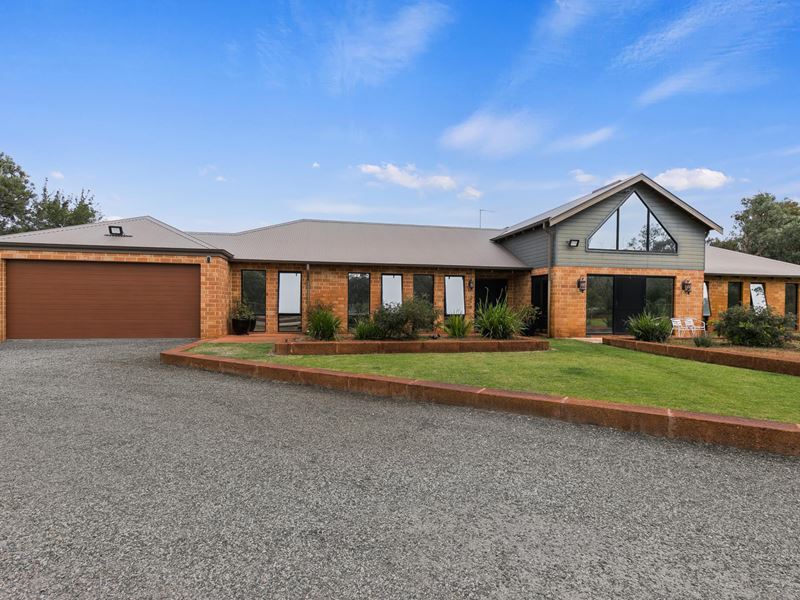 180 Casuarina Road, Casuarina