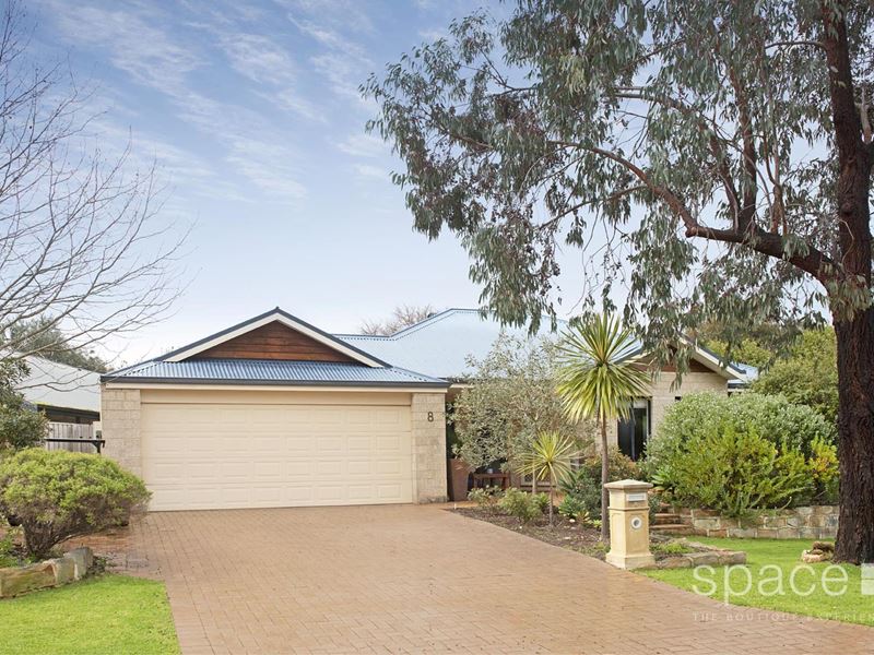 8 Ironbark Avenue, Margaret River