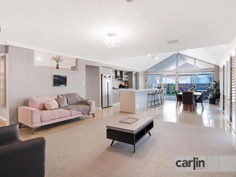 16 Redheart Way, Beeliar
