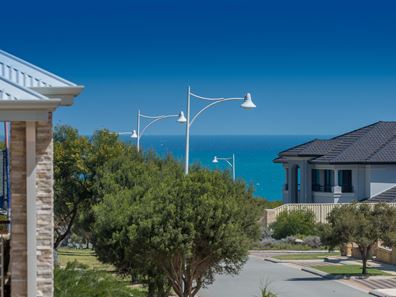 25 Beachside Drive, Burns Beach WA 6028