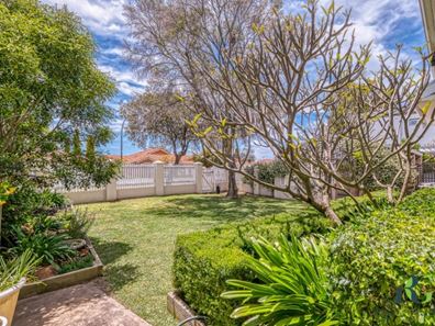 38A Holman Street, Melville WA 6156