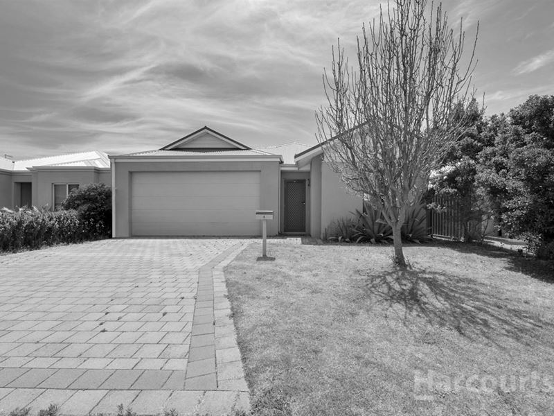 4 Butcherbird Loop, Erskine