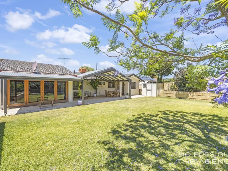 5 Burgland Drive, Girrawheen WA 6064