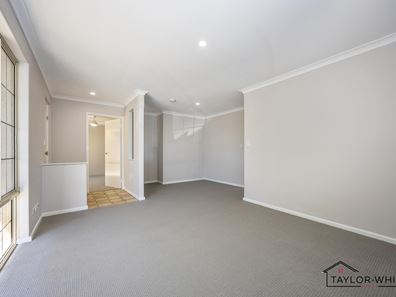 9 Steen Court, Clarkson WA 6030