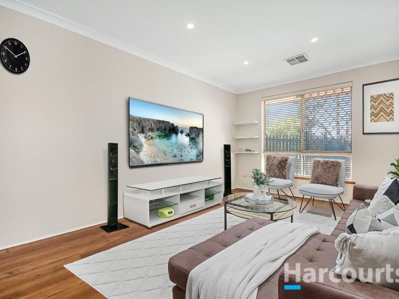 10A Newtown Grove, Beldon