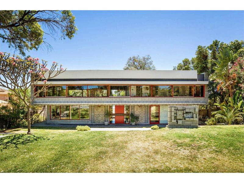 16 Lifford Road, Floreat