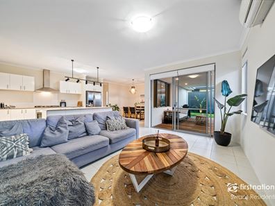 9 Semerwater Crescent, Aveley WA 6069