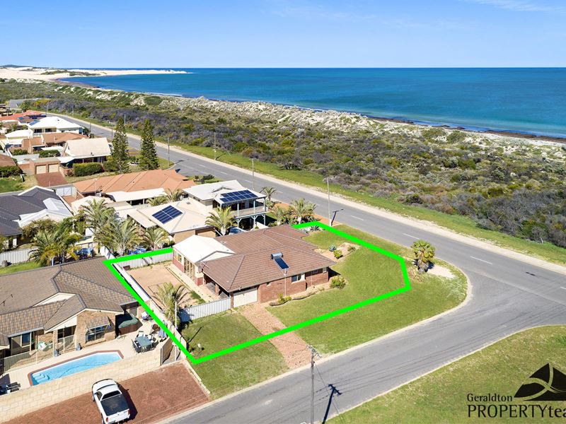 2 Torquay Place, Tarcoola Beach