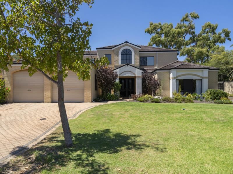 8 Langtry View, Mount Claremont