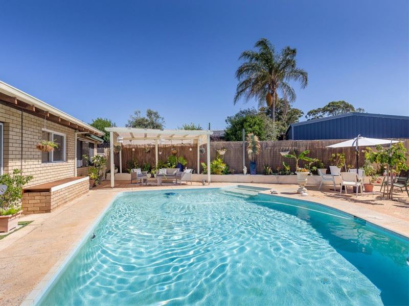 13 Hester Way, Greenwood WA 6024
