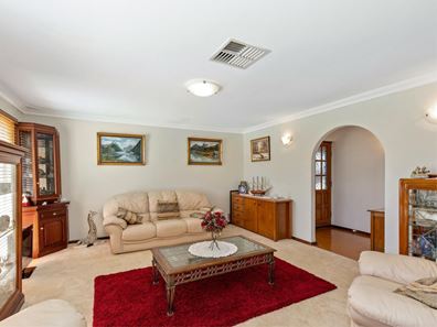 13 Hester Way, Greenwood WA 6024