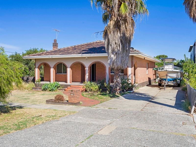 5 Minilya Avenue, White Gum Valley
