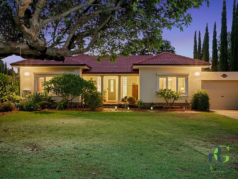 14 Bricknell Road, Attadale