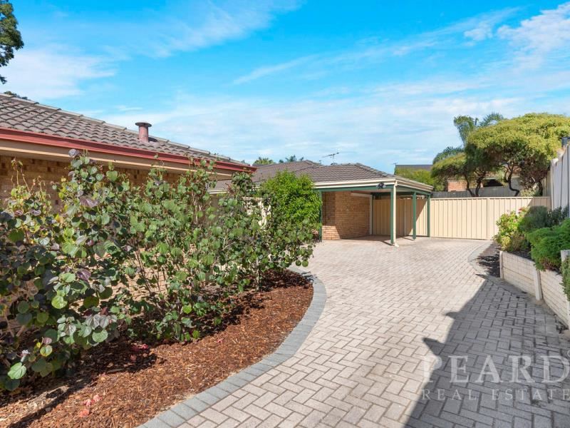 1B Manyarra Turn, Joondalup