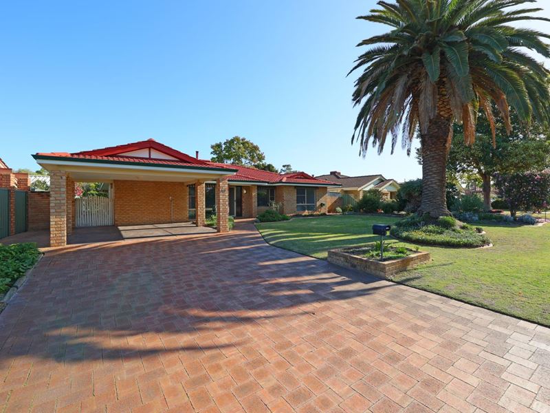 30 Stonecreek Close, Thornlie