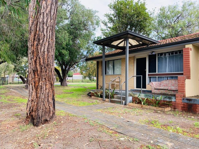14A Stallard Place, Withers