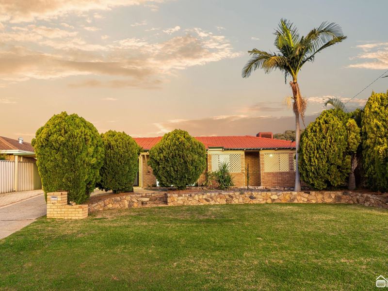 42 Silverhill Loop, Seville Grove WA 6112