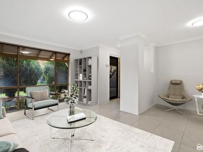 42 Silverhill Loop, Seville Grove WA 6112