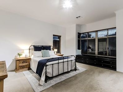 33 Baskerville Crescent, Baldivis WA 6171