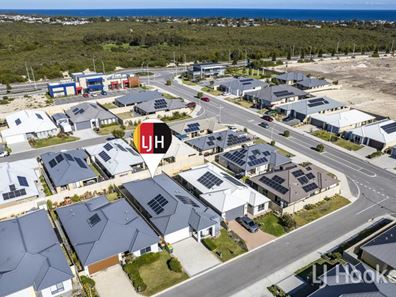 6 Yacht Way, Two Rocks WA 6037