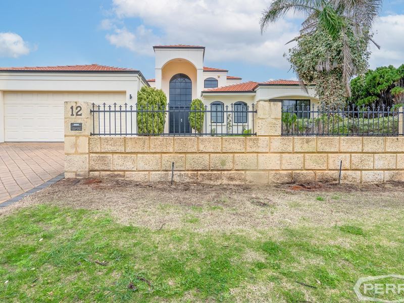 12 Hayman Retreat, Halls Head
