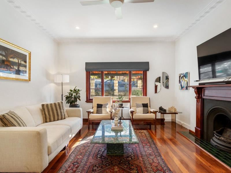 244 Woodside Street, Doubleview WA 6018
