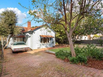244 Woodside Street, Doubleview WA 6018