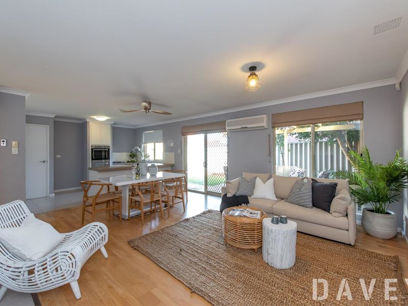 10c Milford Way, Nollamara