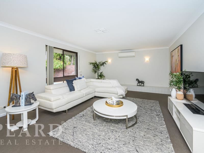 24 Kilcairn Place, Greenwood WA 6024