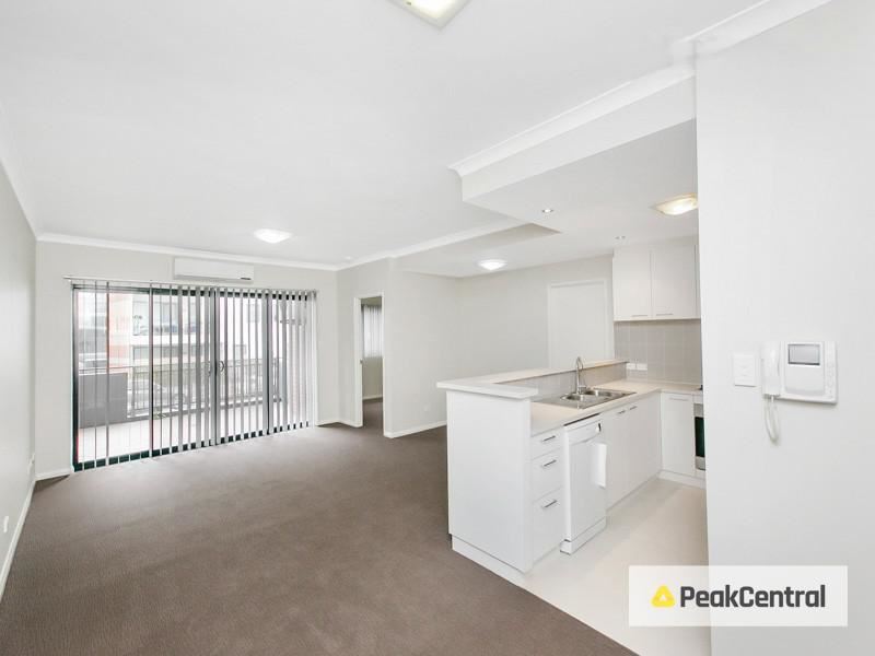 28/2 Stockton Bend, Cockburn Central