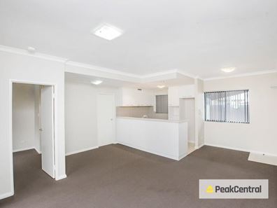 28/2 Stockton Bend, Cockburn Central WA 6164