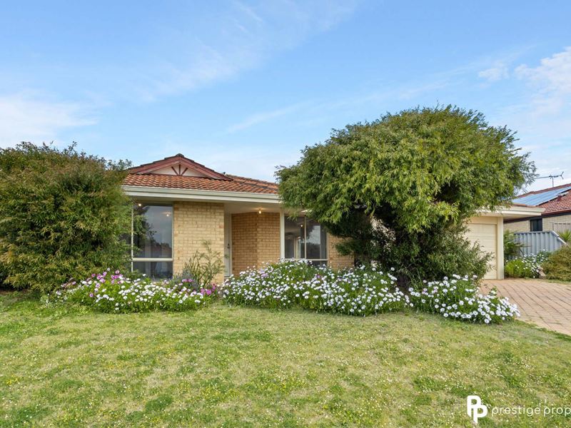 21 Dumbarton Loop, Kinross