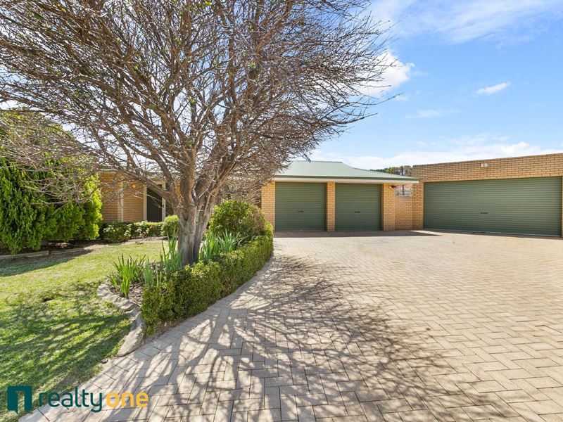 13 Henn Close, Winthrop