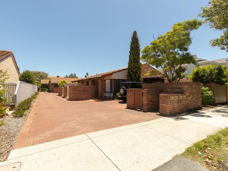 2/51 Lockhart Street, Como