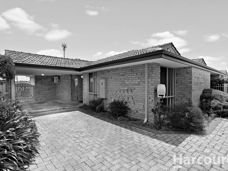4/78-80 Oakmont Avenue, Meadow Springs