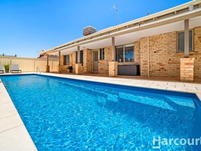 10 Penda Close, Halls Head WA 6210