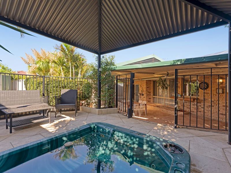 5 Jomar Court, Gosnells WA 6110
